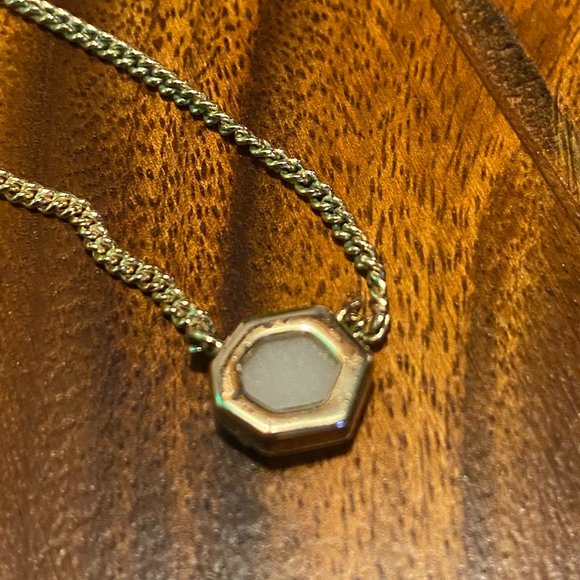 Kendra Scott Mable gold necklace with iridescent / white drusy druzy stone . - Picture 5 of 8